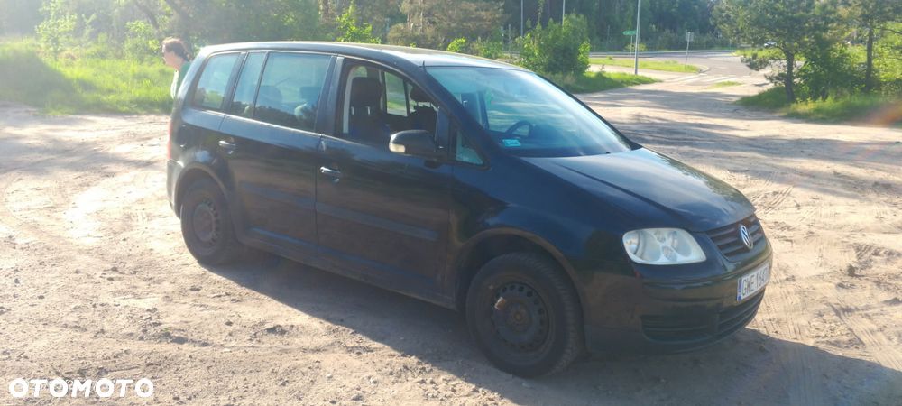 Volkswagen Touran 1.6 FSI Basis - 3
