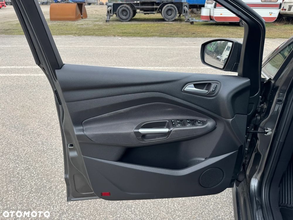 Ford C-MAX 1.0 EcoBoost Start-Stopp-System Titanium - 23