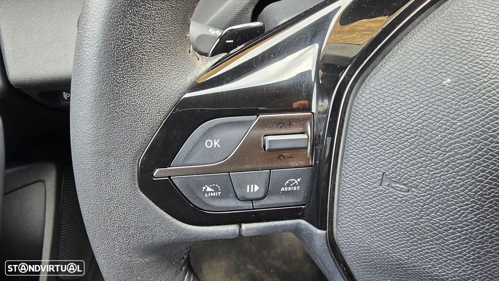 Peugeot 308 SW 1.5 BlueHDi Allure EAT8 - 15