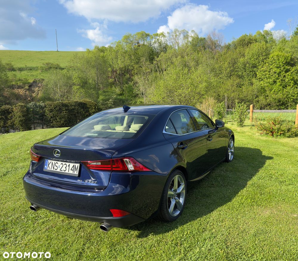 Lexus IS - 19