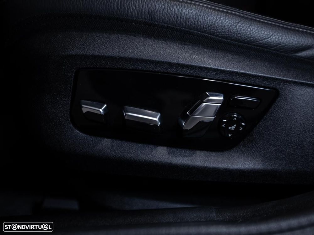 BMW 520 d Auto - 19