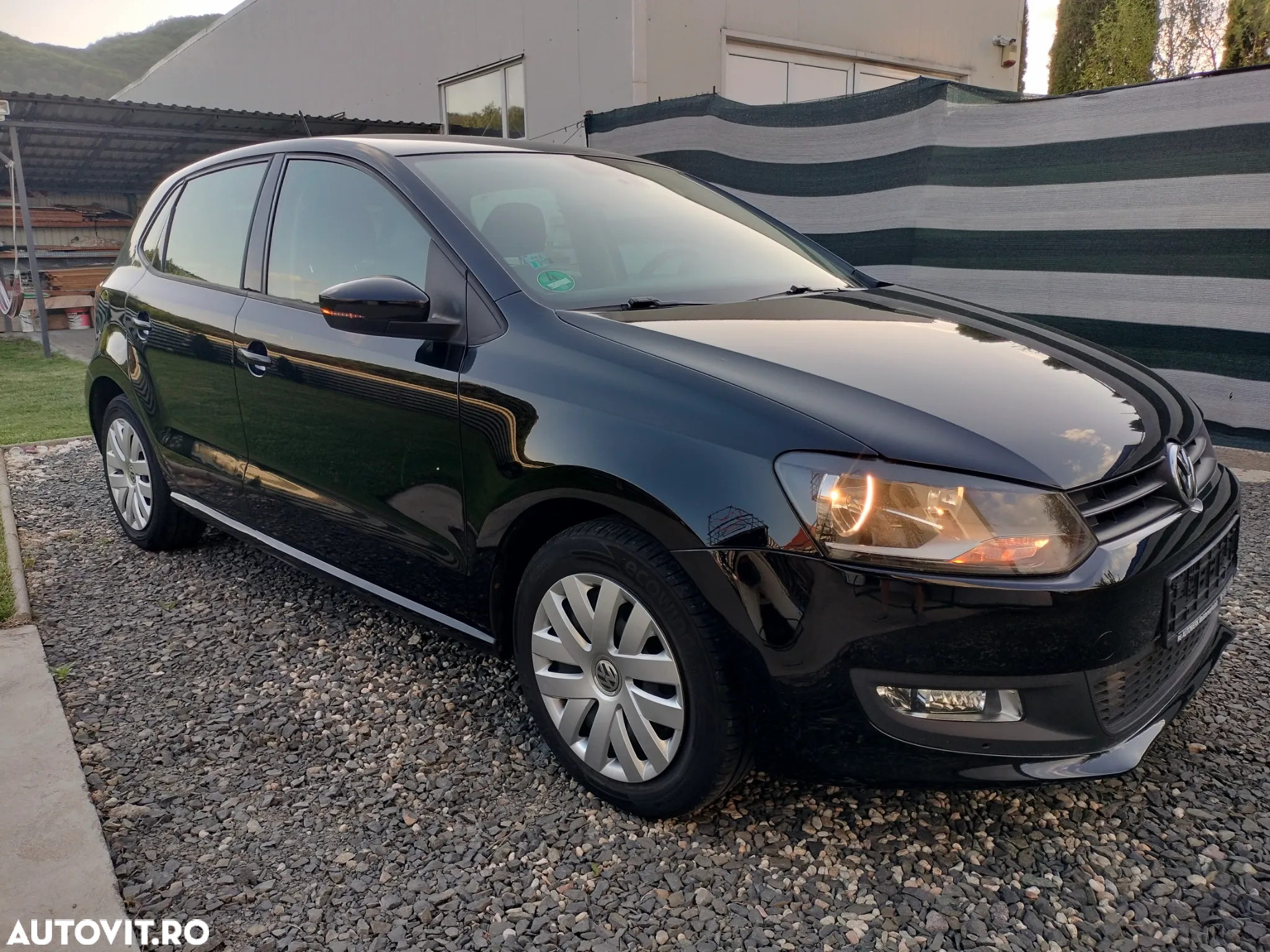 Volkswagen Polo 1.2 TSI Black/Silver Edition - 2