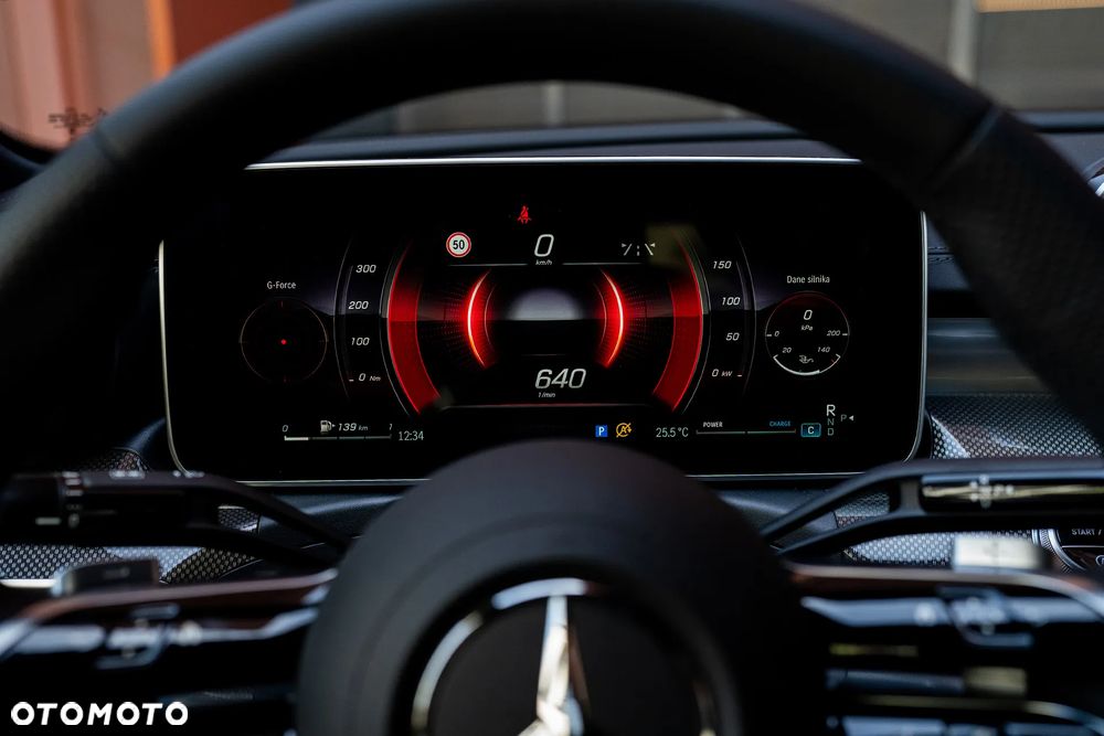 Mercedes-Benz Klasa C 200 mHEV 4-Matic AMG - 31