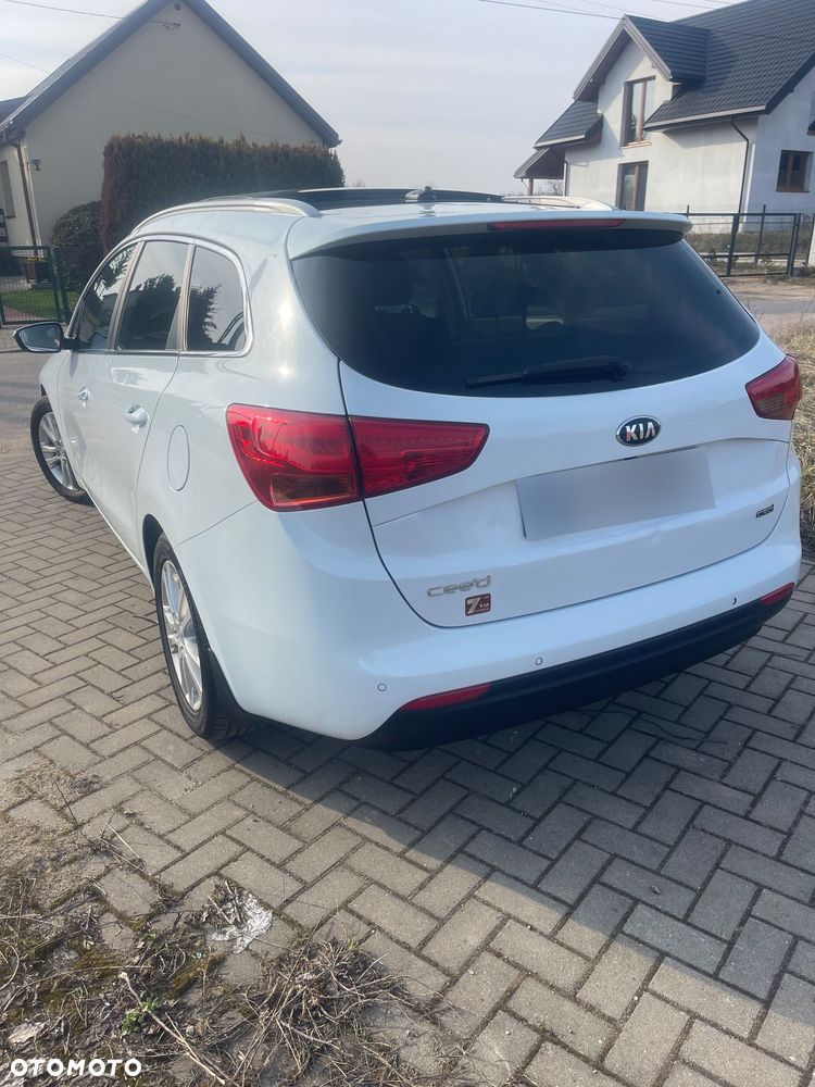 Kia Ceed - 17