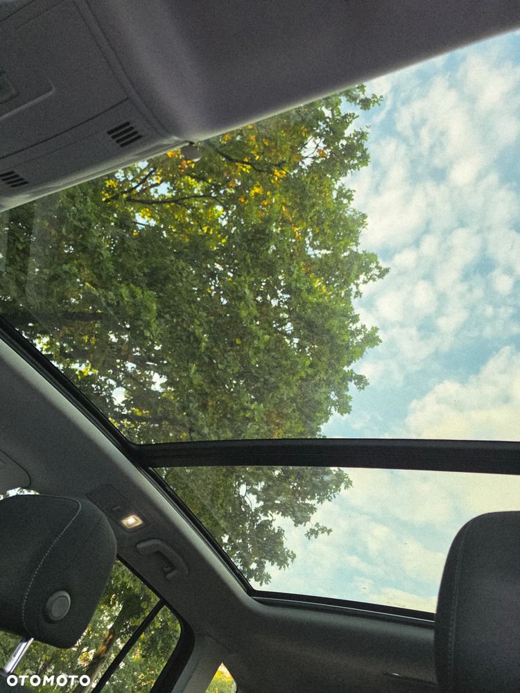 Volkswagen Touran 2.0 TDI BMT Highline - 22