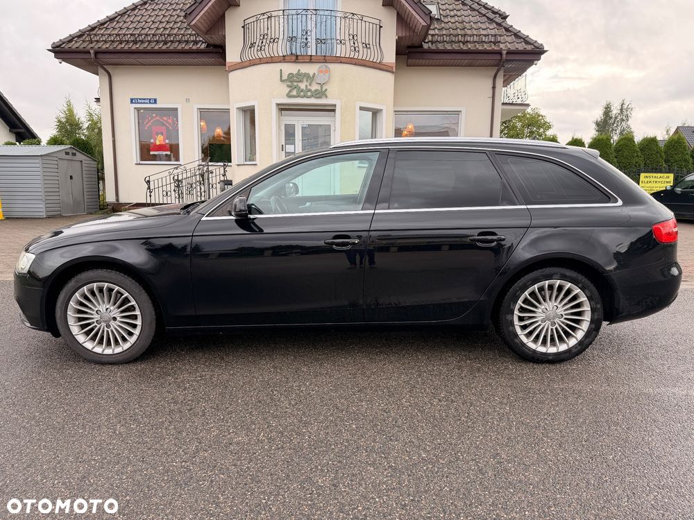 Audi A4 Avant 2012 photo 3