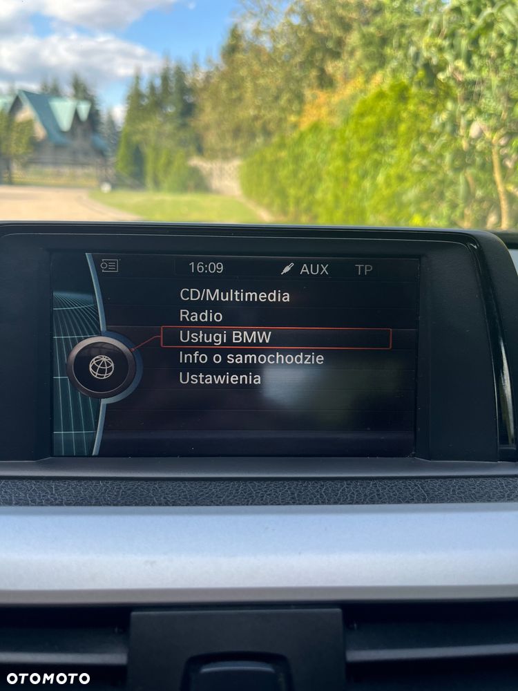 BMW Seria 3 316i - 27
