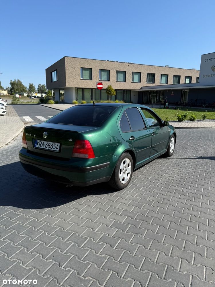 Volkswagen Bora 1.6 Basis - 5