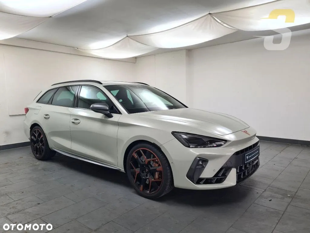 Cupra Leon 2.0 TSI 4Drive VZ DSG - 3