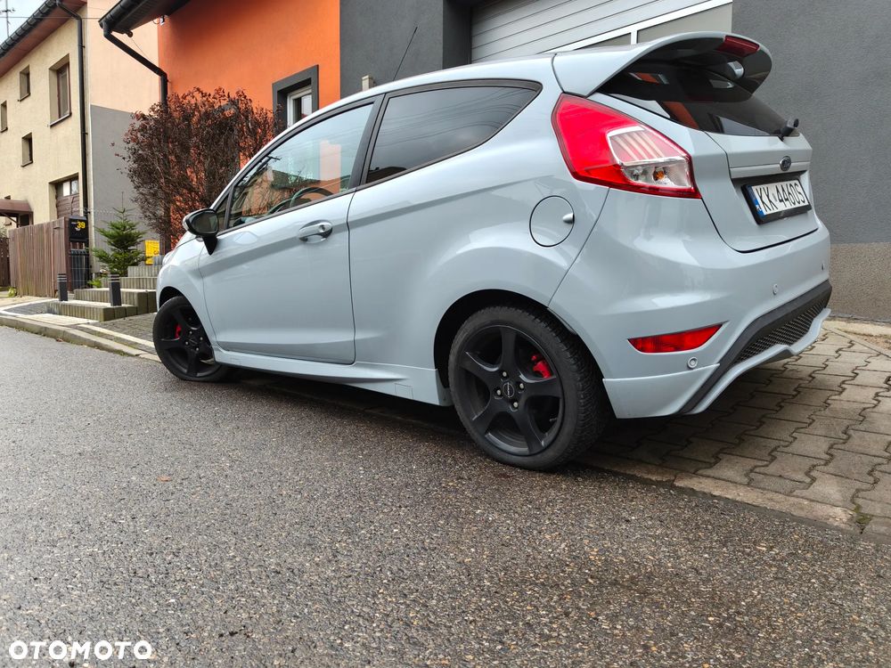 Ford Fiesta 1.6 EcoBoost ST200 - 2