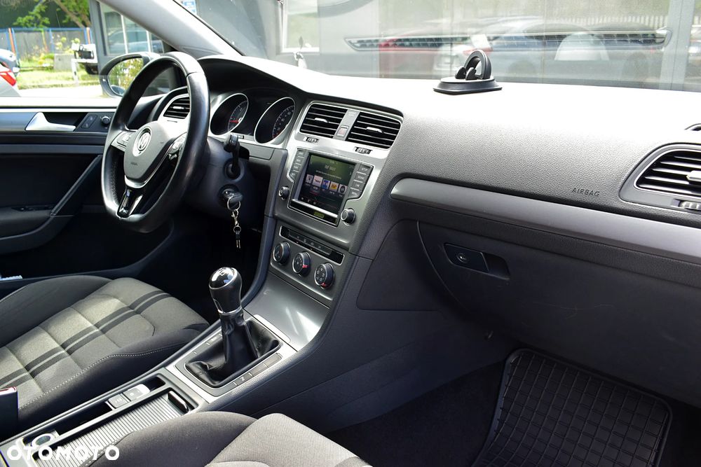 Volkswagen Golf 1.6 TDI BMT Trendline EU6 - 9