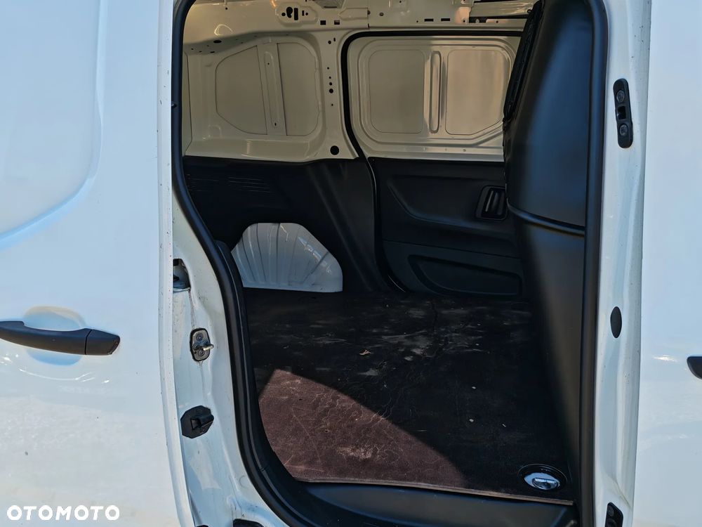 Opel Combo - 24