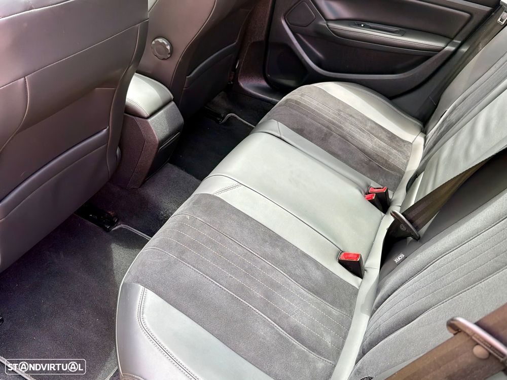 Peugeot 308 1.2 PureTech GT Line - 18