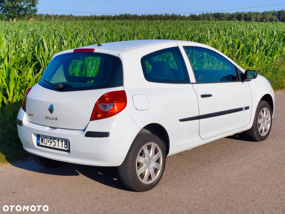 Renault Clio - 3