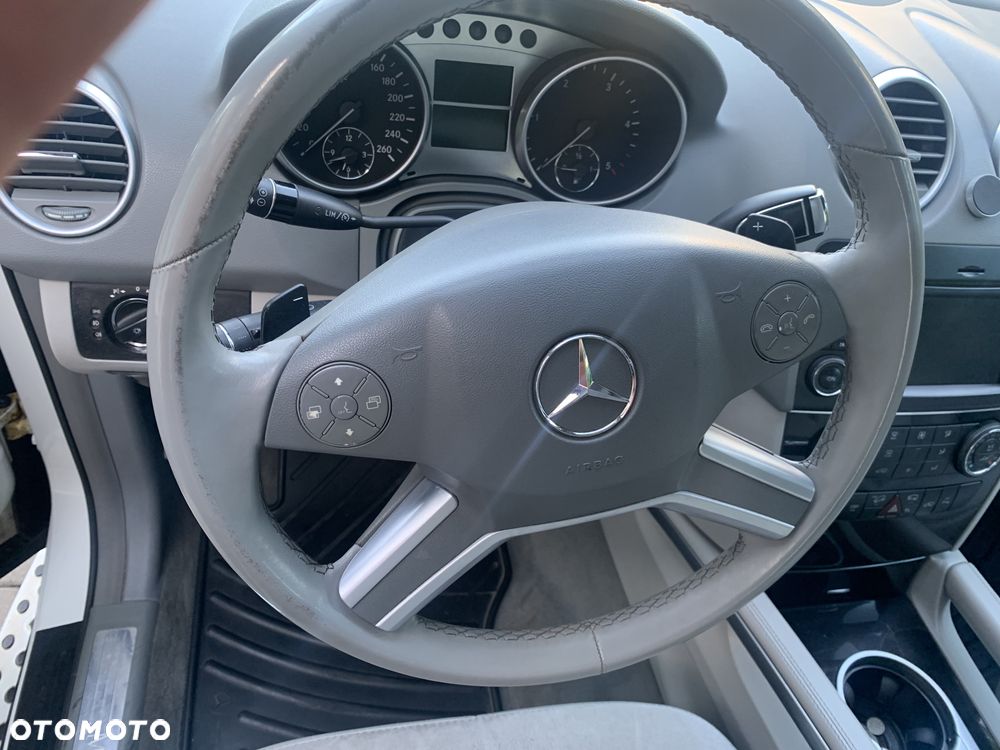 Mercedes-Benz ML 350 BlueTEC 4Matic 7G-TRONIC DPF - 27