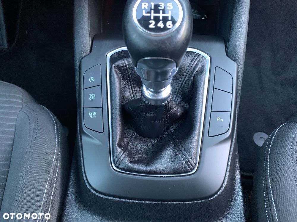 Ford Focus 2.0 EcoBlue Titanium - 28