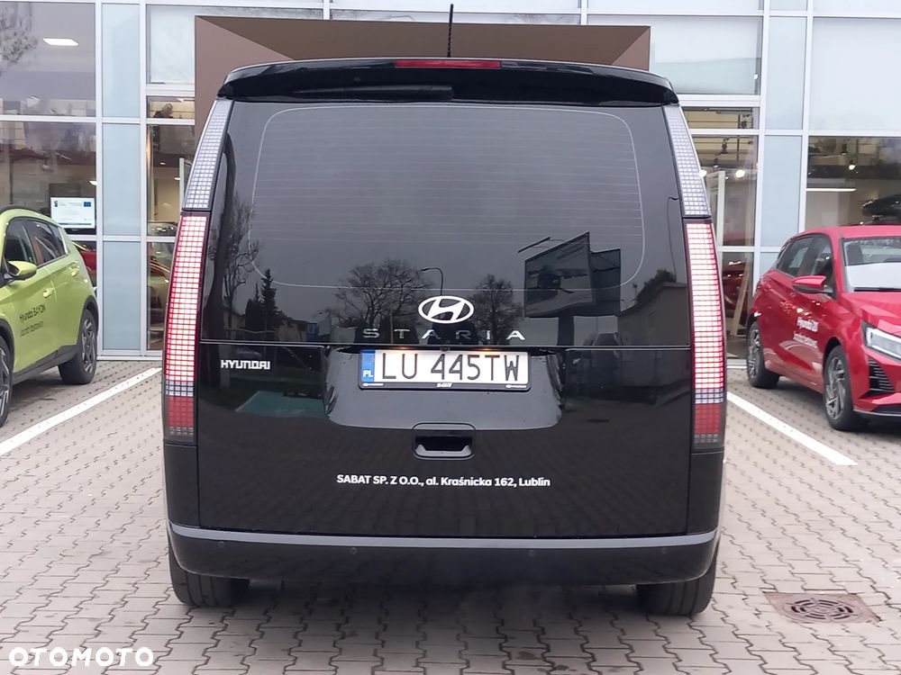 Hyundai Staria 1.6 T-GDI HEV Smart VIP - 8