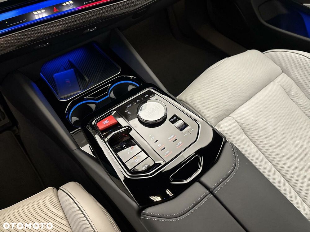 BMW M5 - 16