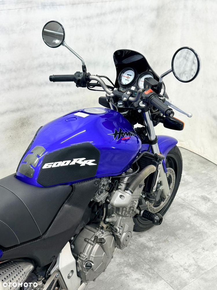 Honda Hornet - 16