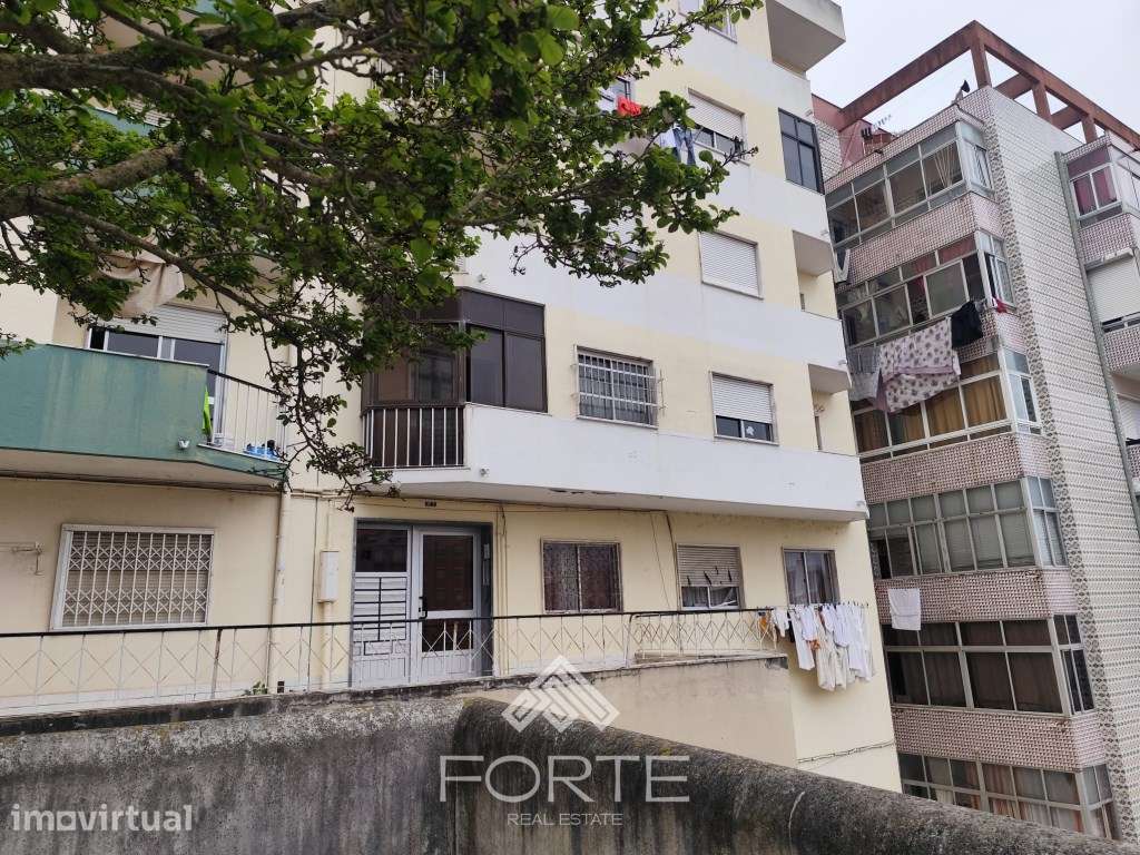 Apartamento T2 - Cacém, Sintra - Grande imagem: 2/25