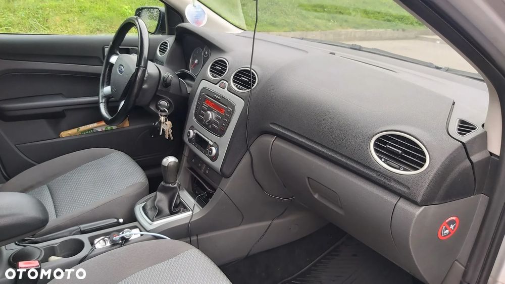 Ford Focus - 13