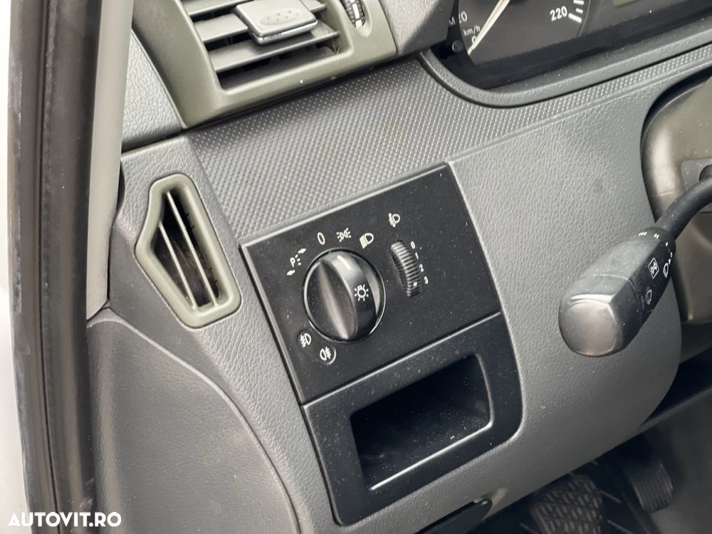 Mercedes-Benz Vito Lang Mixto - 10