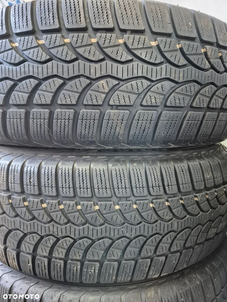 Opony Bridgestone Blizzak LM-80 245/65R17 - 2