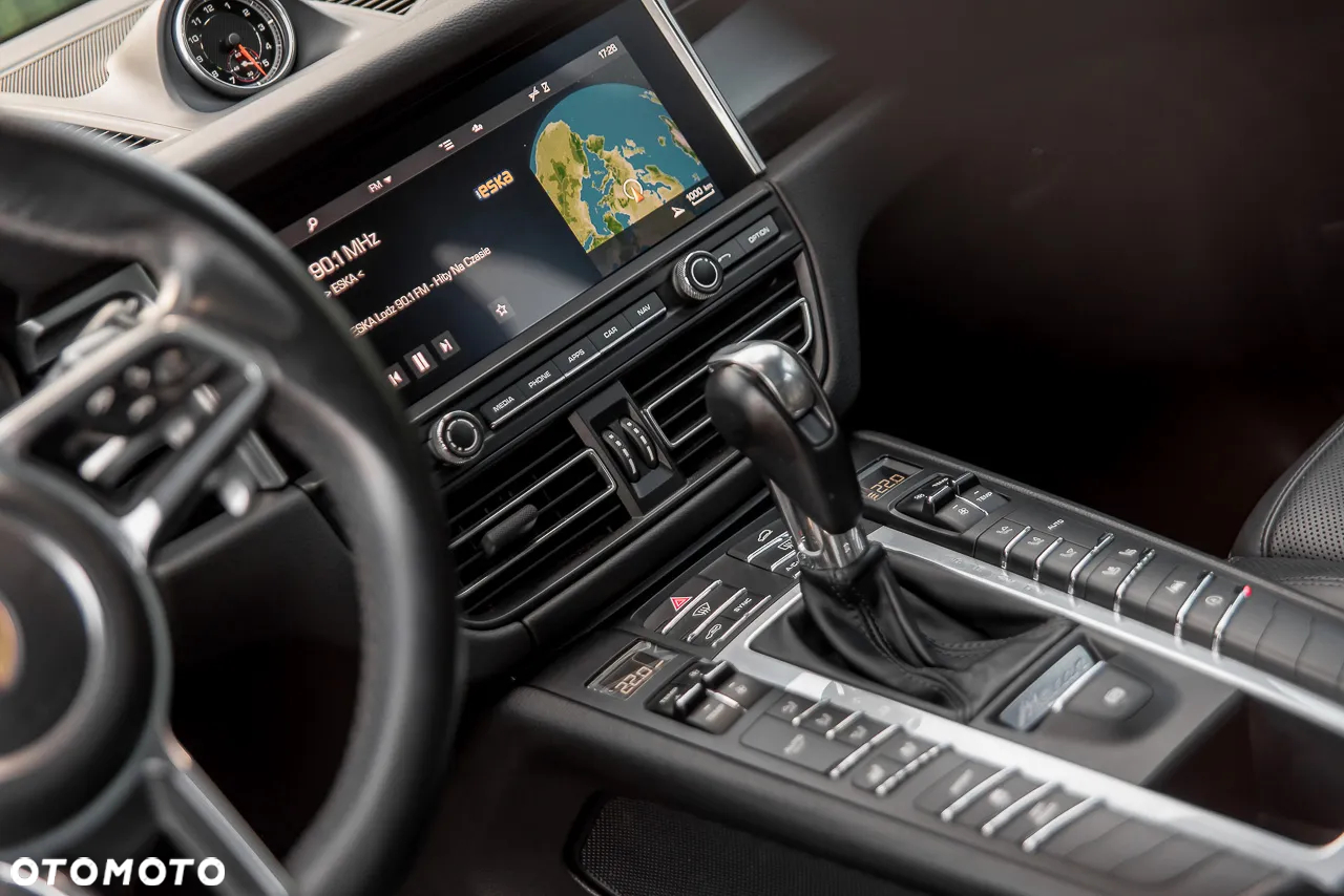 Porsche Macan T PDK - 17