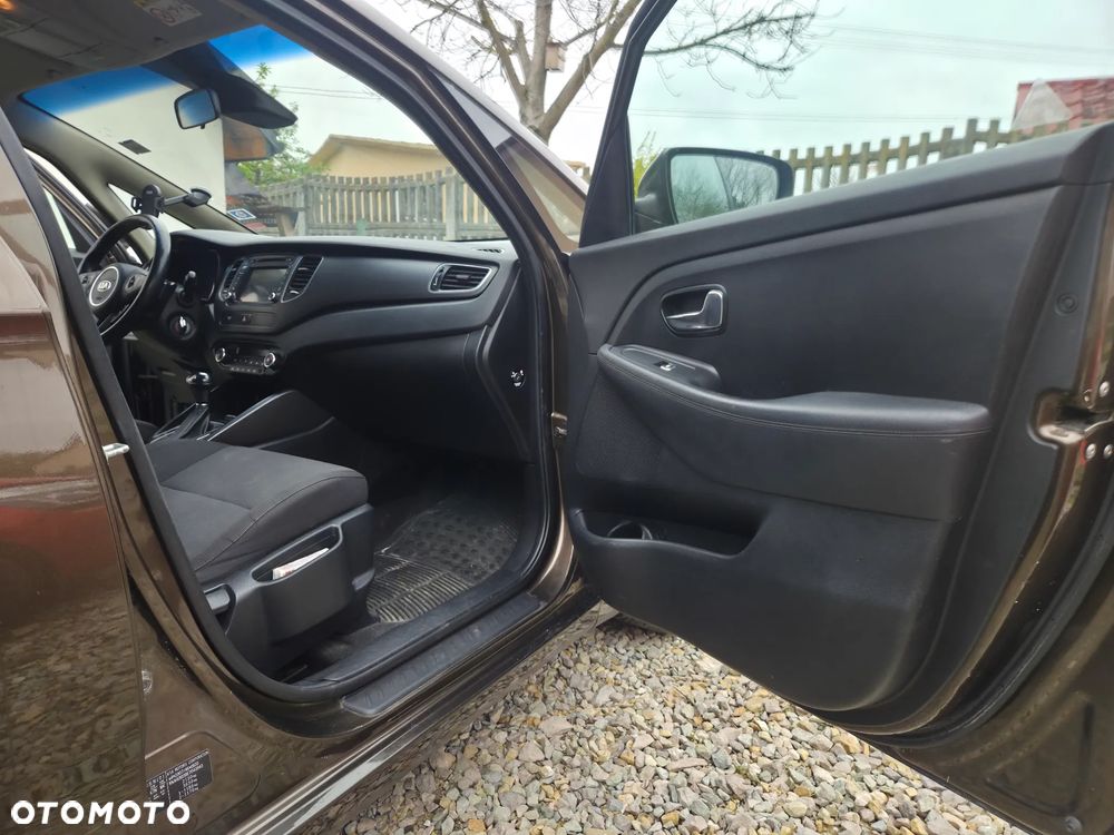 Kia Carens 1.7 CRDi L - 12