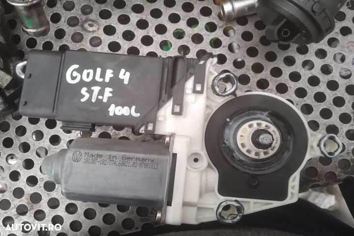Motoras macara geam fata stanga 105404301 Volkswagen VW Golf 4 [1997 - 2