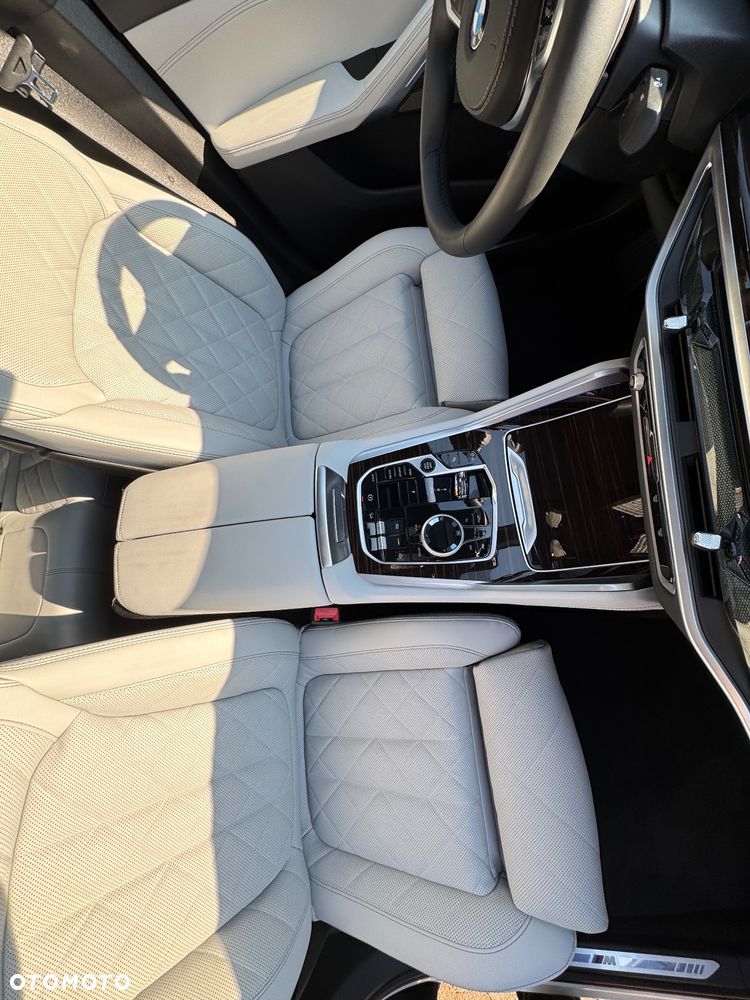 BMW X6 xDrive40d mHEV sport - 12