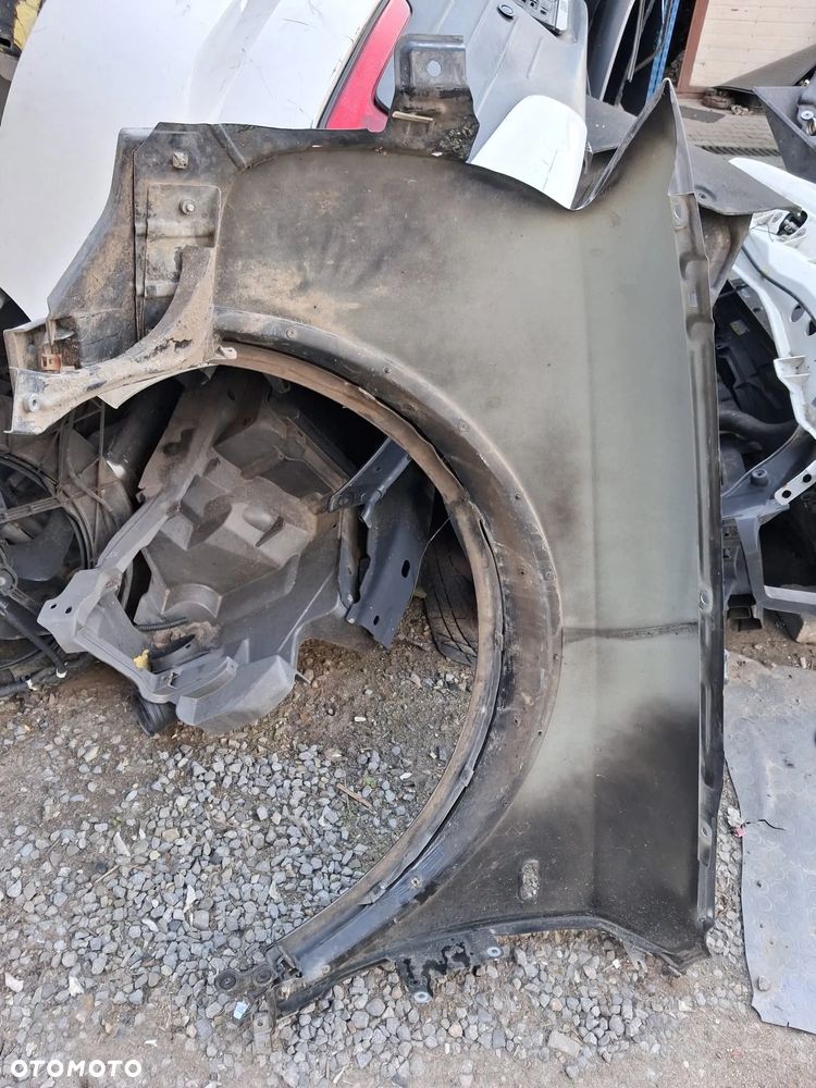 Błotnik audi A6 C5 ALLROAD z listwą kpl  prawy lewy OE - 5
