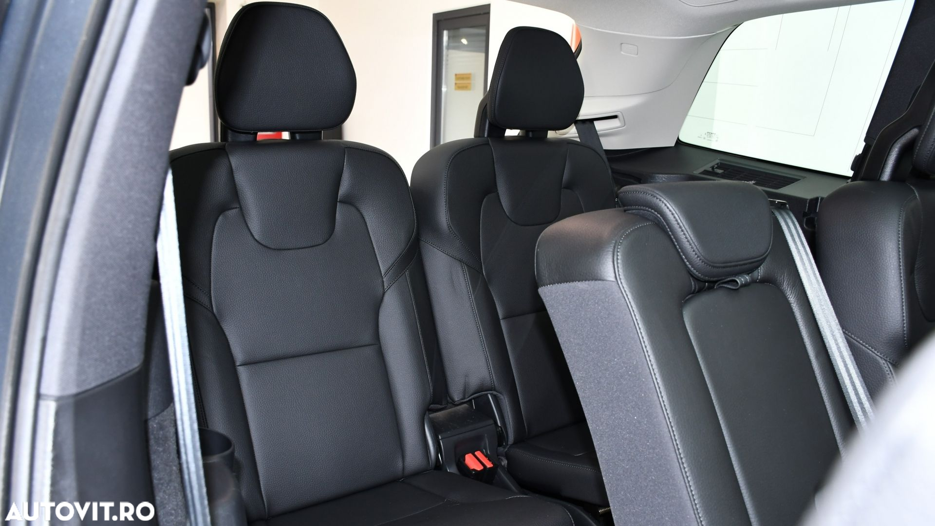 Volvo XC 90 T8 eAWD Momentum Pro - 13