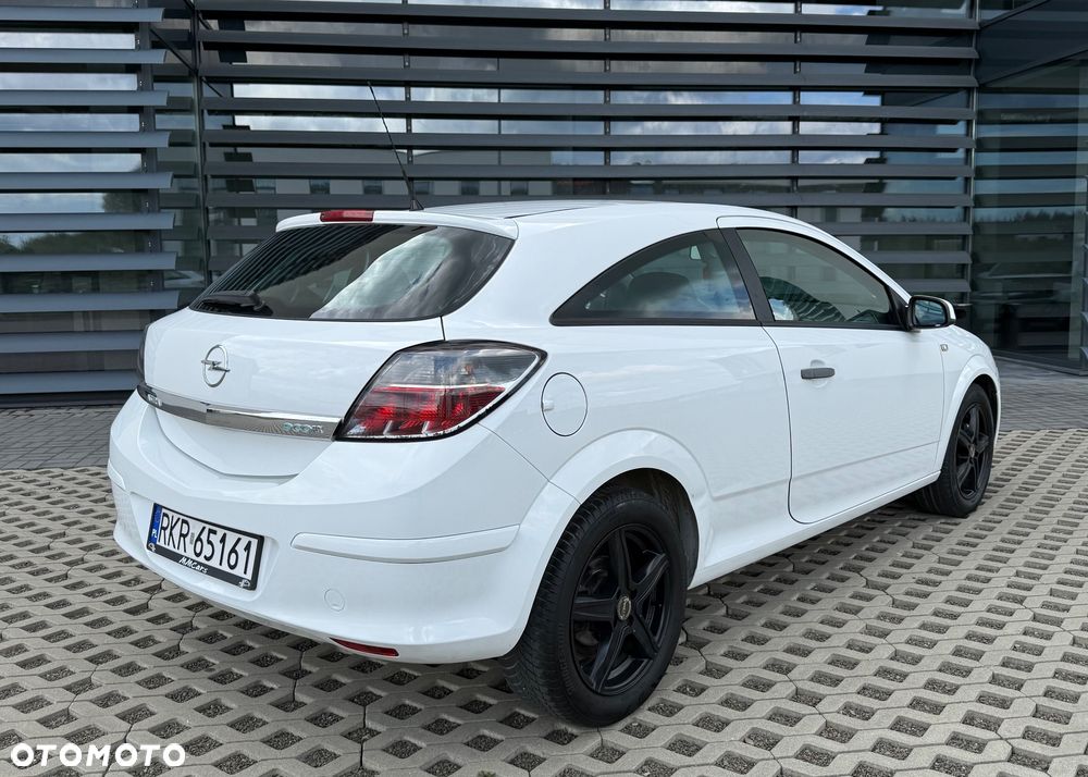 Opel Astra 1.4 - 8