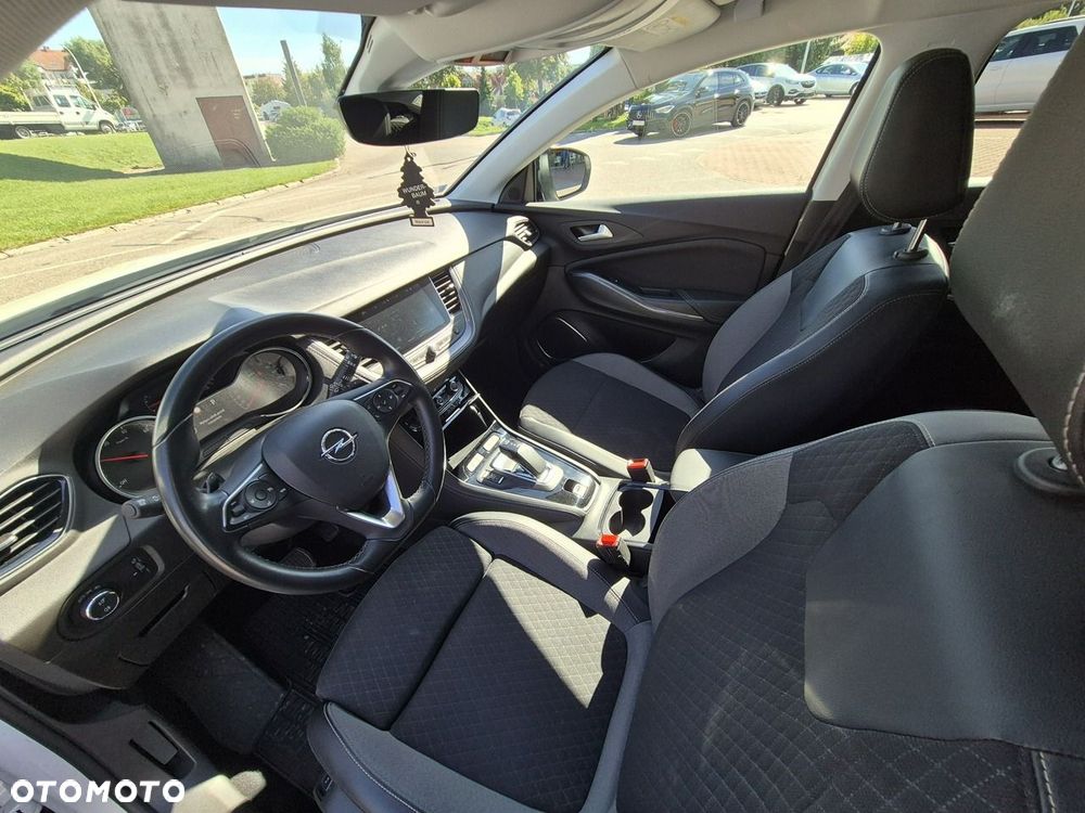 Opel Grandland X 1.6 T PHEV Design Line - 11