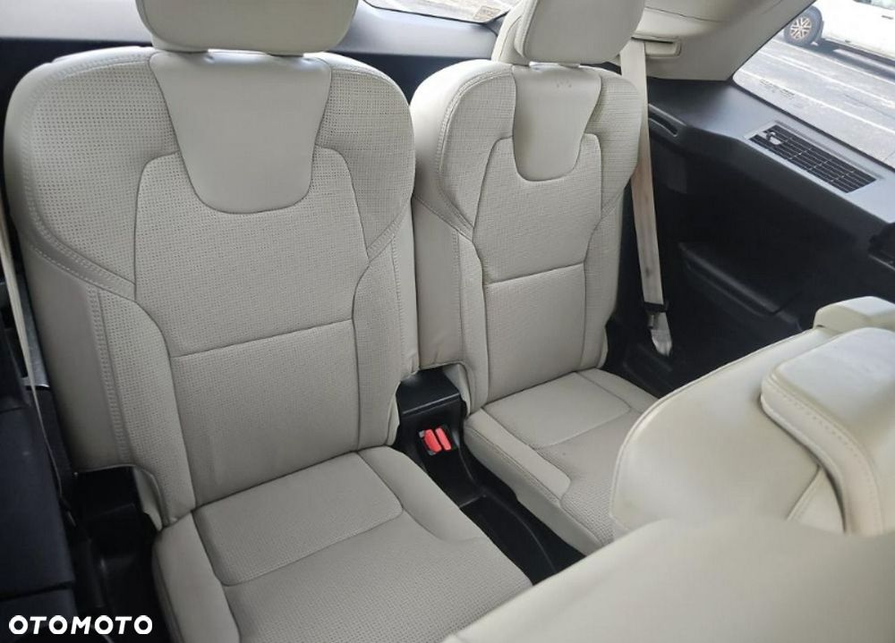 Volvo XC 90 T6 AWD Inscription - 11
