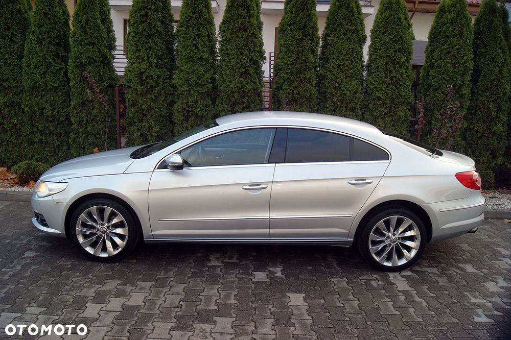 Volkswagen Passat CC - 13