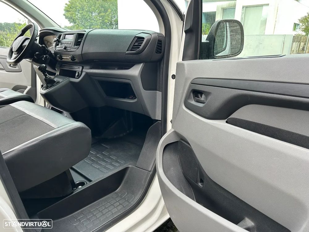 Peugeot 1.5 Hdi 3 Lugares - 12