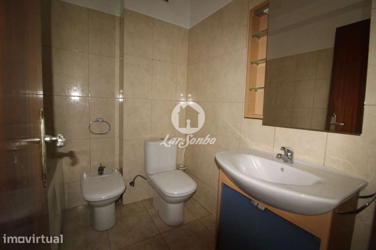 Apartamento T3 Centro da cidade de Fafe - POSSIBILIDADE DE CRÉDITO ... - Grande imagem: 3/12