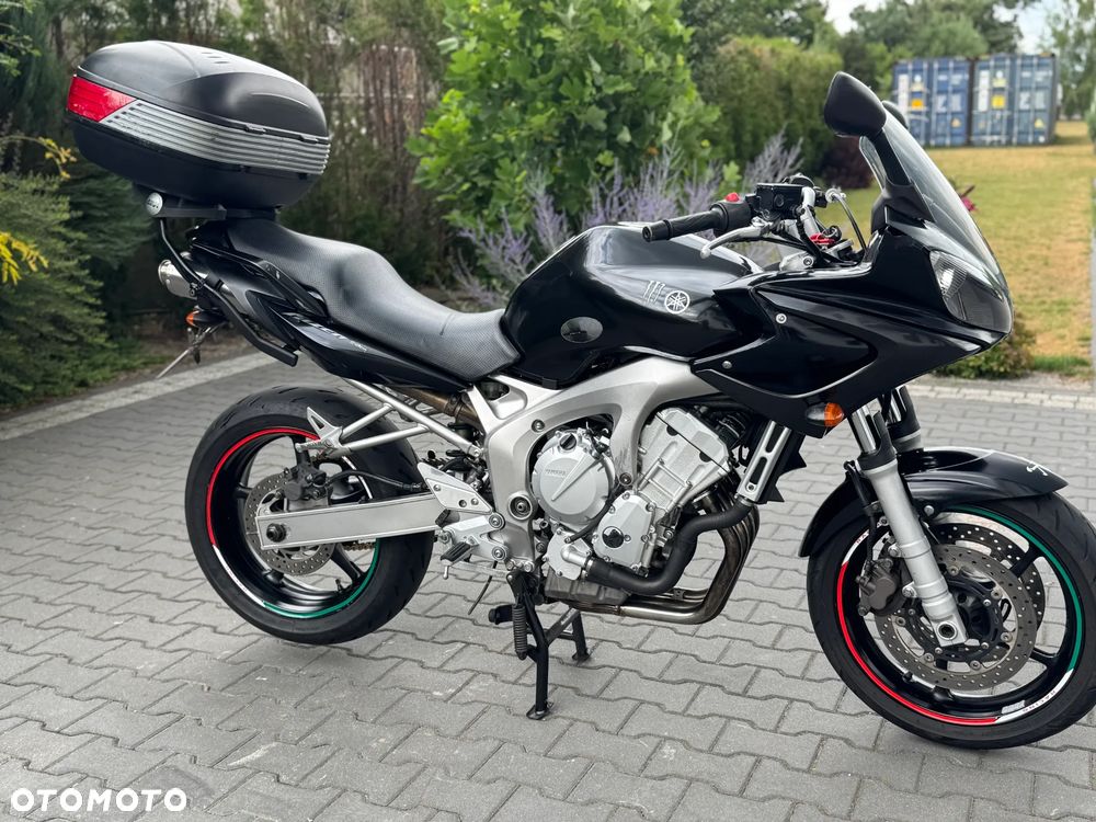 Yamaha FZ6 - 6