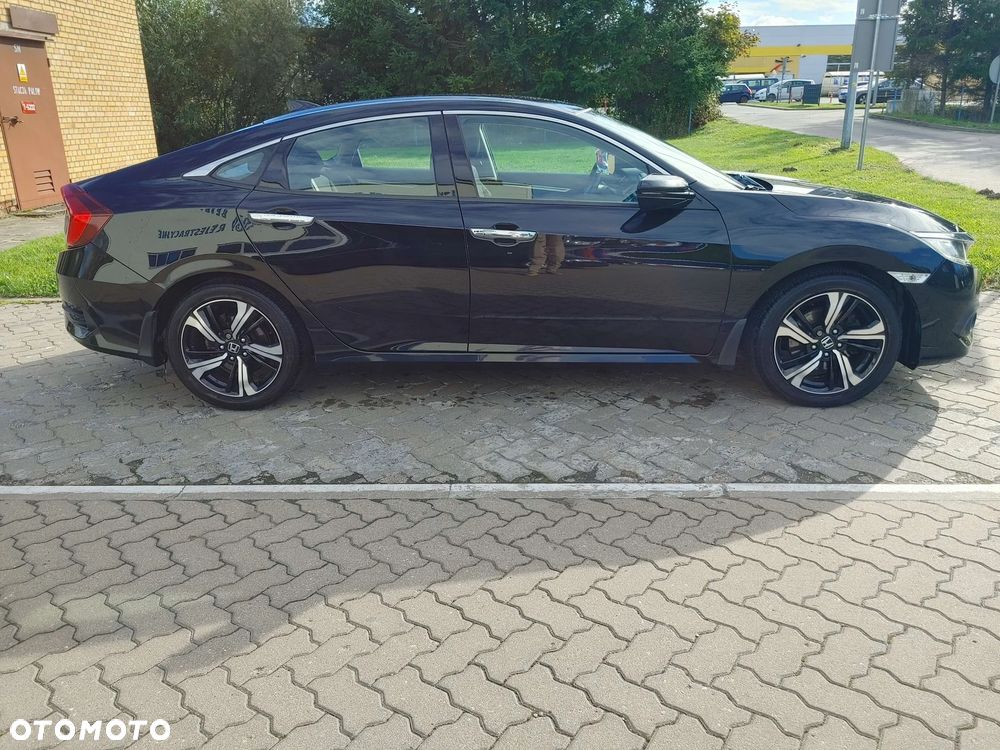 Honda Civic 1.5 T Elegance - 8