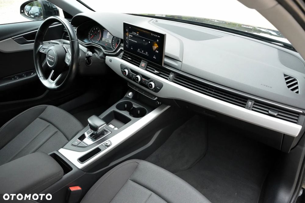 Audi A4 Limousine 35 TFSI S tronic - 15