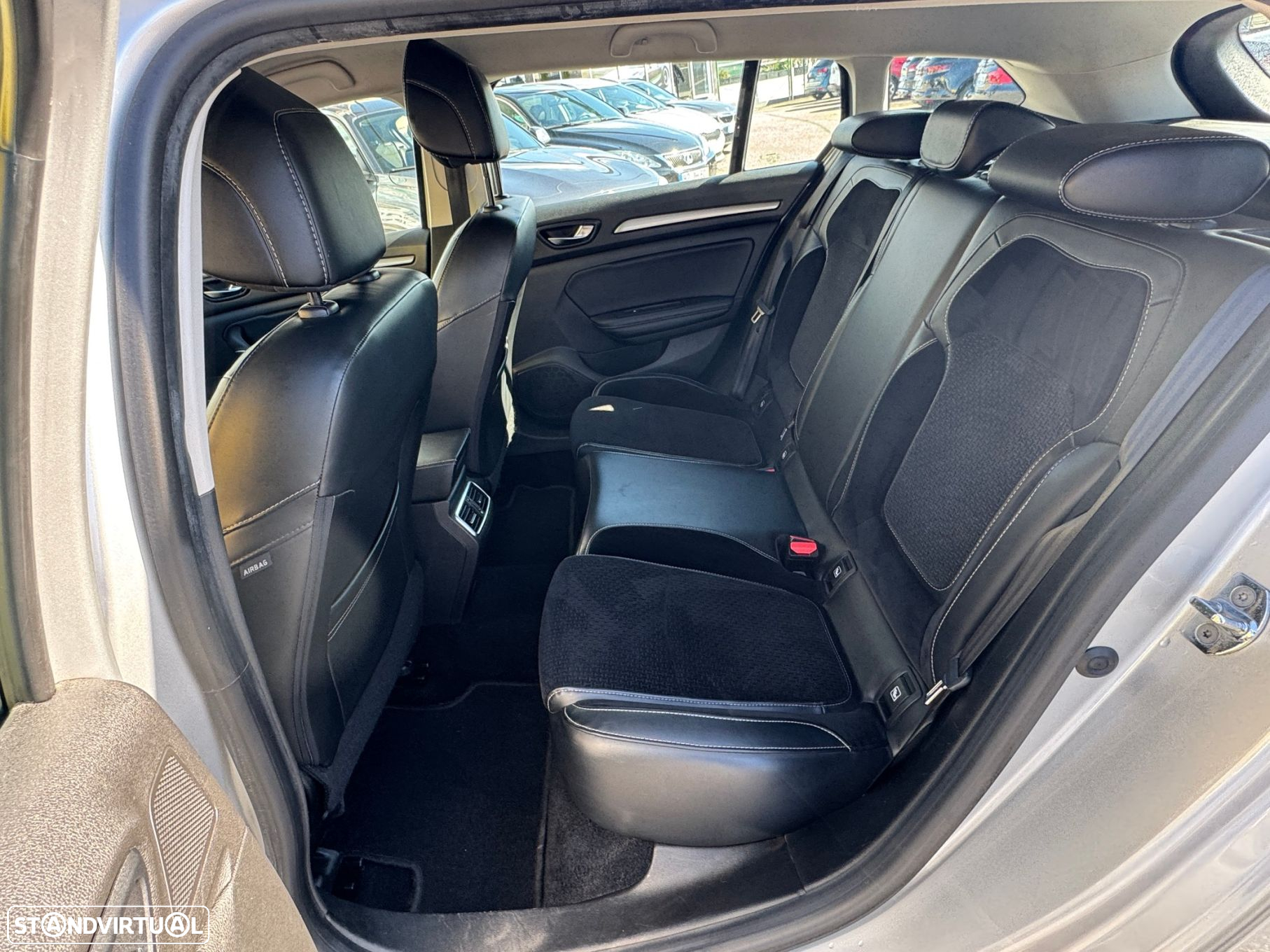 Renault Mégane Sport Tourer 1.5 dCi Intens - 12