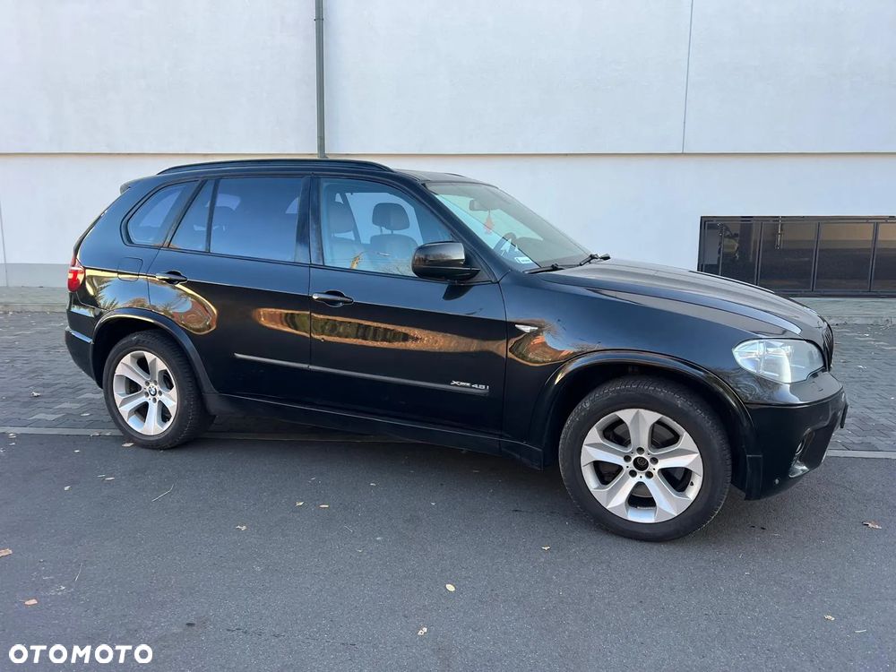 BMW X5 4.8i xDrive - 8