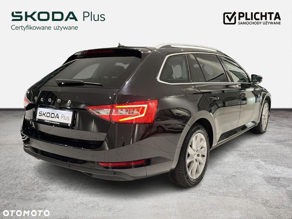 Skoda Superb 1.5 TSI Ambition DSG - 5