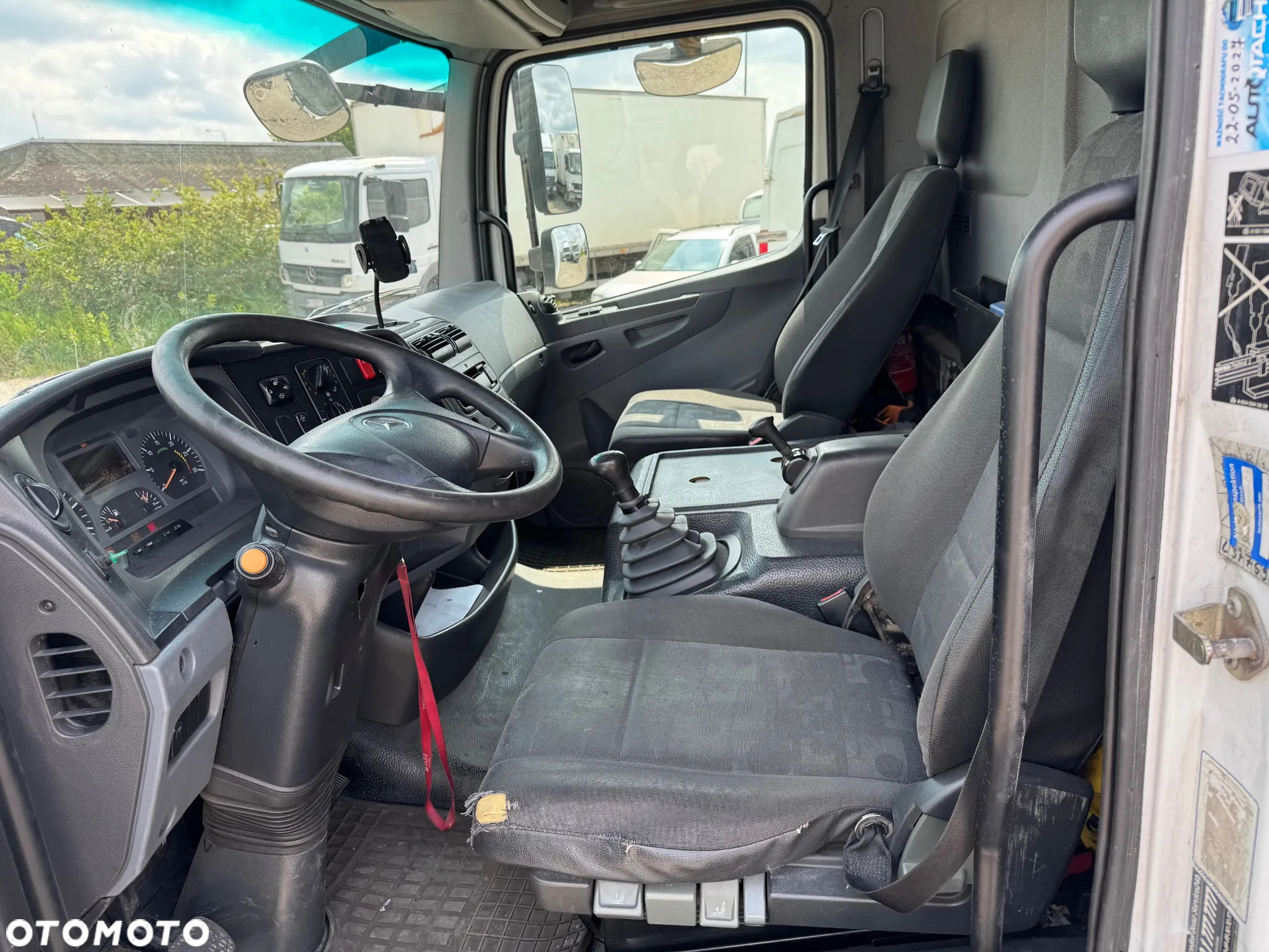 Mercedes-Benz ATEGO - 16