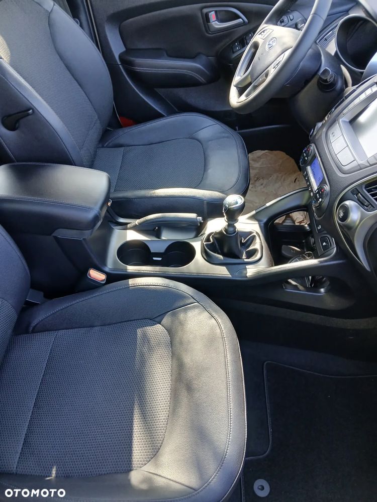Hyundai ix35 1.7 CRDi 2WD blue Style - 17