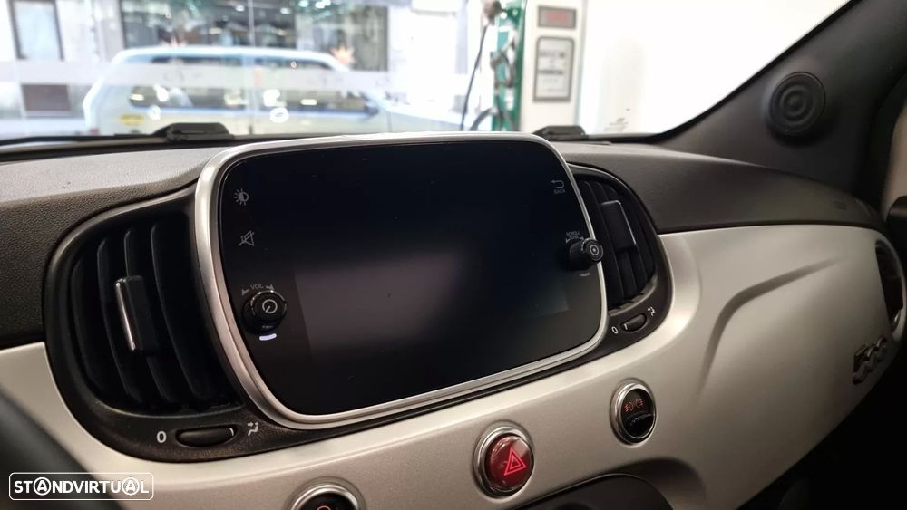 Fiat 500 1.0 Hybrid Sport - 12