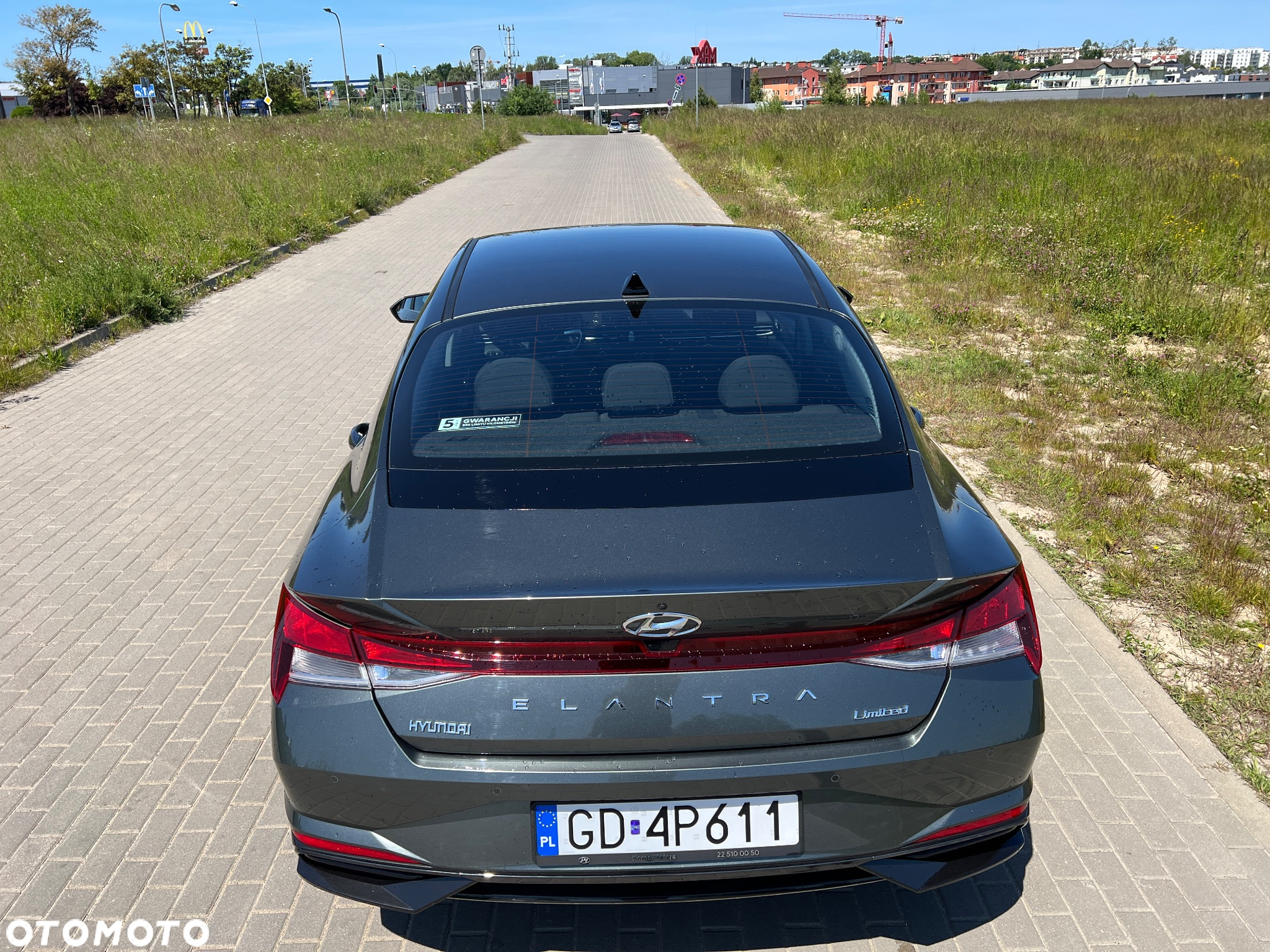 Hyundai Elantra 1.6 Modern - 11