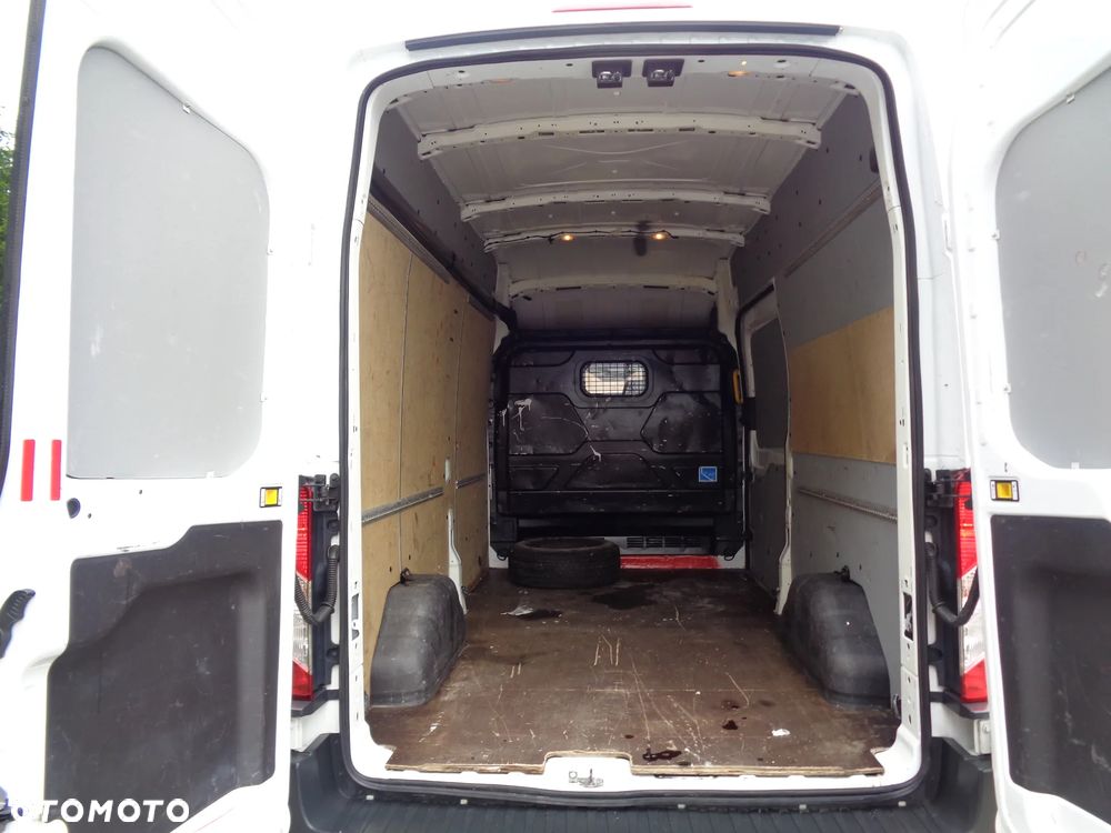 Ford Transit - 8